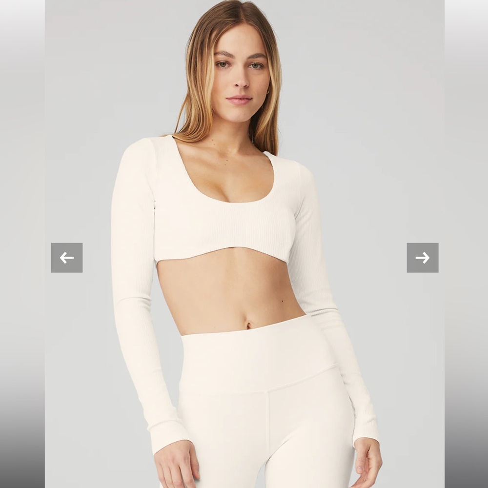 Alo Yoga Ribbed Defined Long Sleeve Bra in Oatmeal